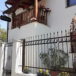 R-house דירה *