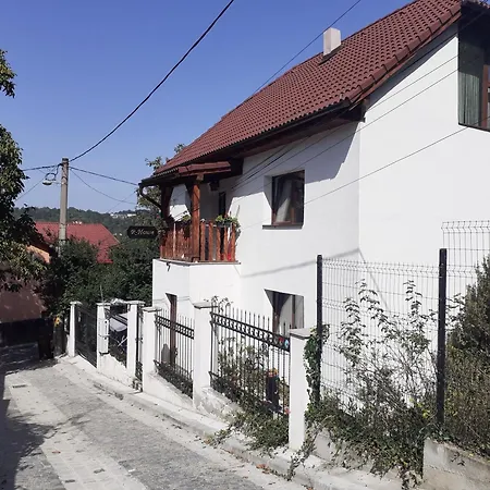 R-house * Brasov
