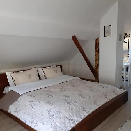 R-house Apartment Brasov