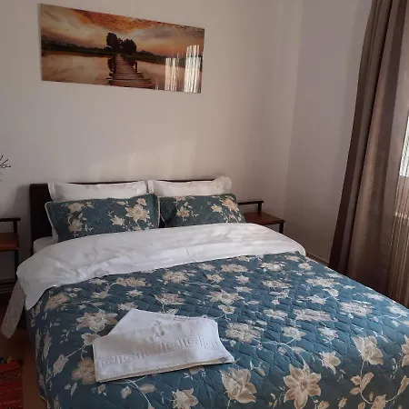 R-house Apartment Brasov